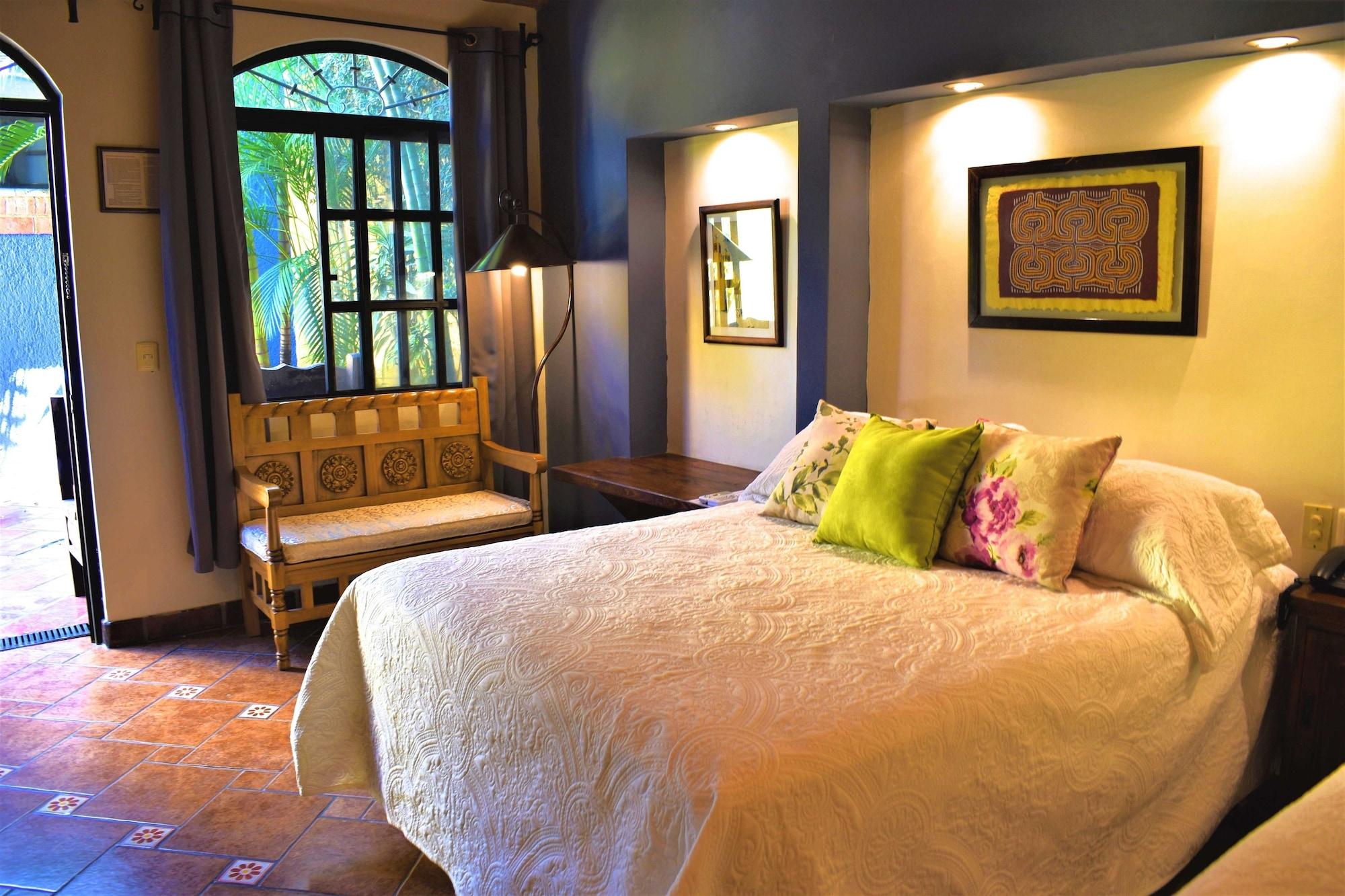 La Villa Del Ensueno Boutique Hotel Tlaquepaque Екстериор снимка